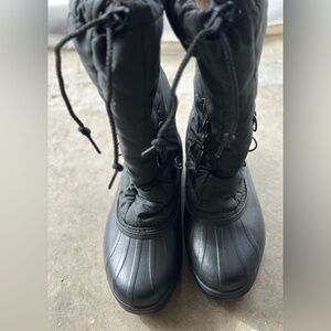 Sorel Black Women’s Winter Snow Boots